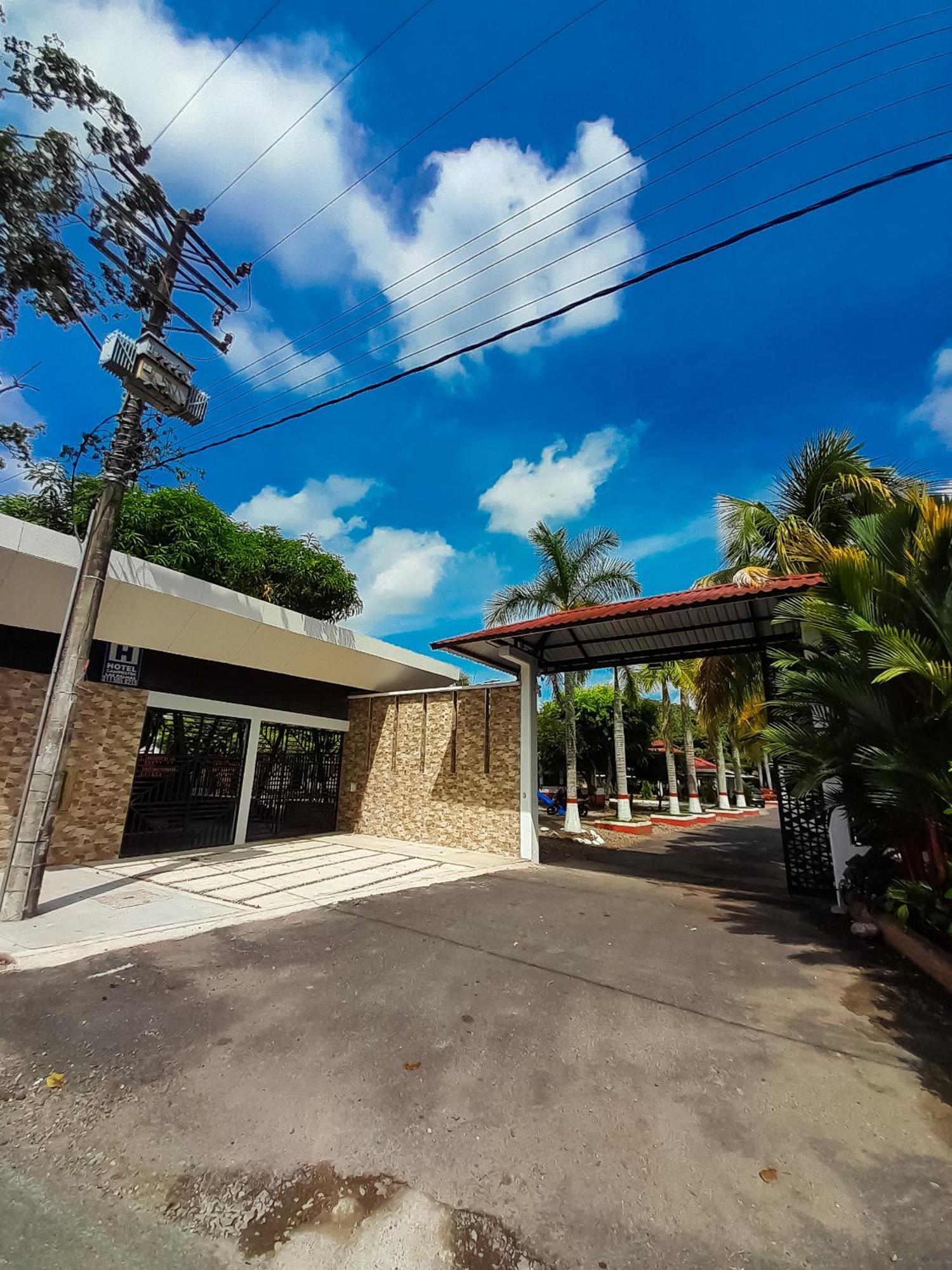 Hotel Campestre Las Palmas Sas Villavicencio Kültér fotó